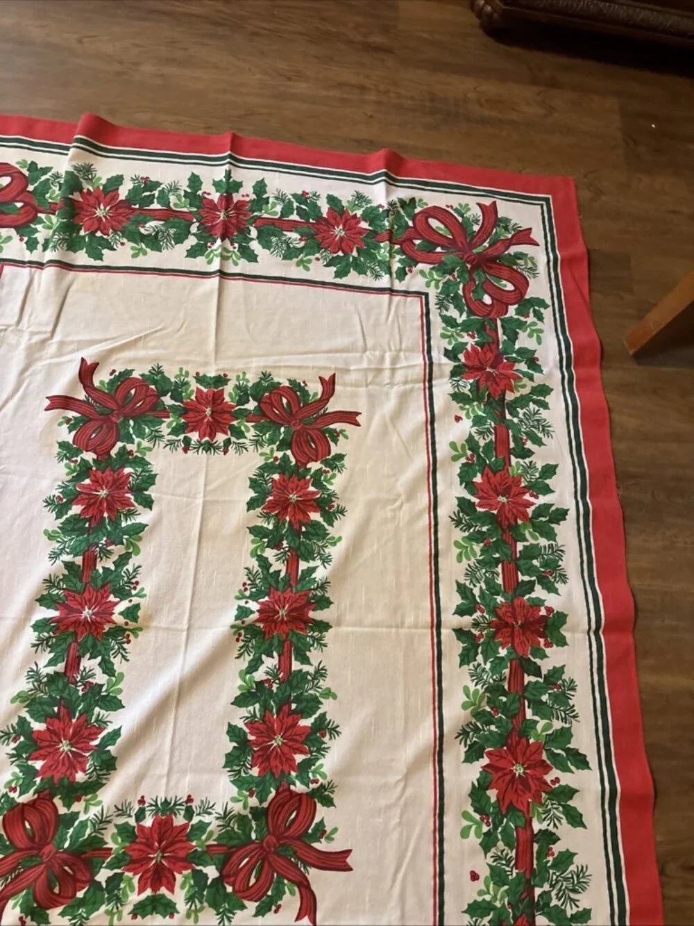 Large Festive Christmas Tablecloth Red Ribbons 65 X 52